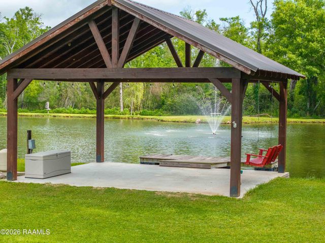 1330 W Gloria Switch Road, Carencro, LA 70520