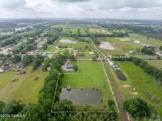1330 W Gloria Switch Road, Carencro, LA 70520