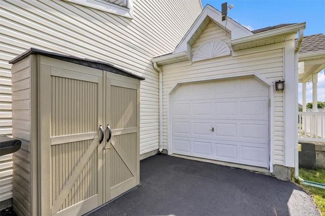 347 ROSECLIFF Drive, Amity Twp, PA 19518