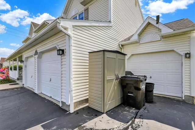 347 ROSECLIFF Drive, Amity Twp, PA 19518