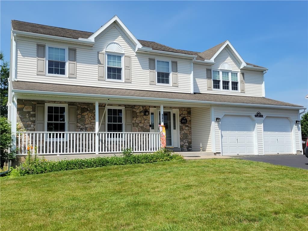 347 ROSECLIFF Drive, Amity Twp, PA 19518