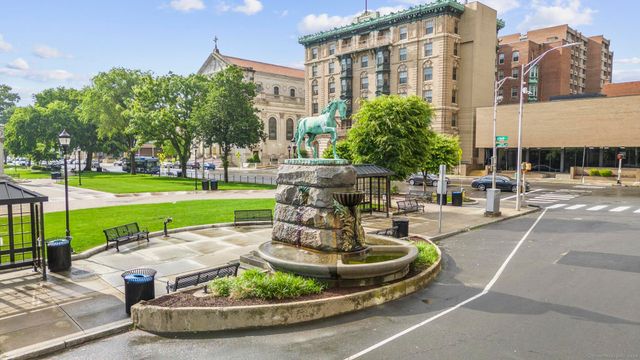 111 Bank Street 2B, Waterbury, CT 06702