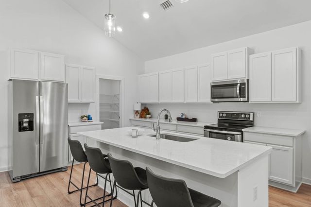 165 Sweetclover Street, Freeport, FL 32439