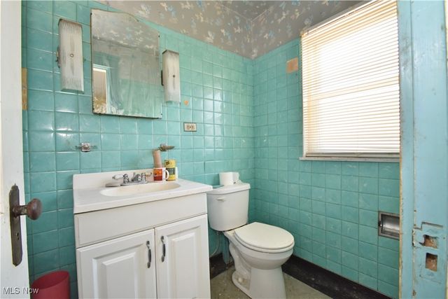 4350 East Boulevard, Garfield Heights, OH 44105