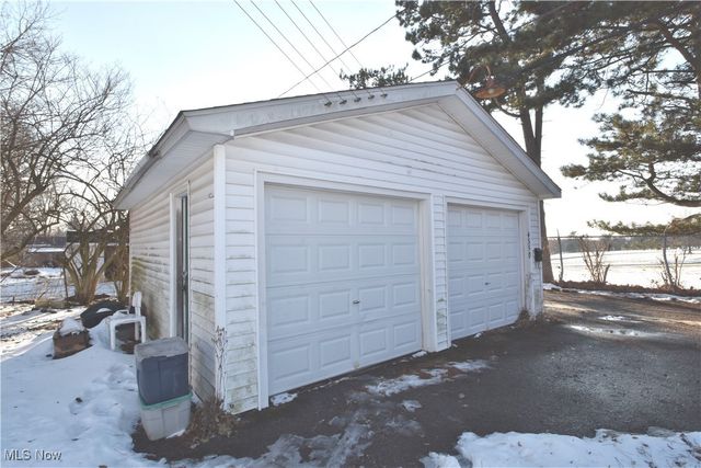 4350 East Boulevard, Garfield Heights, OH 44105