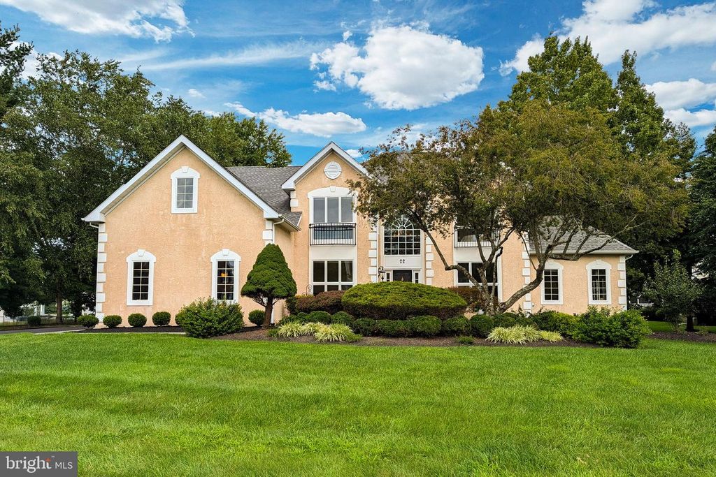 22 PHEASANT RUN RD, NEW HOPE, PA 18938 — exterior
