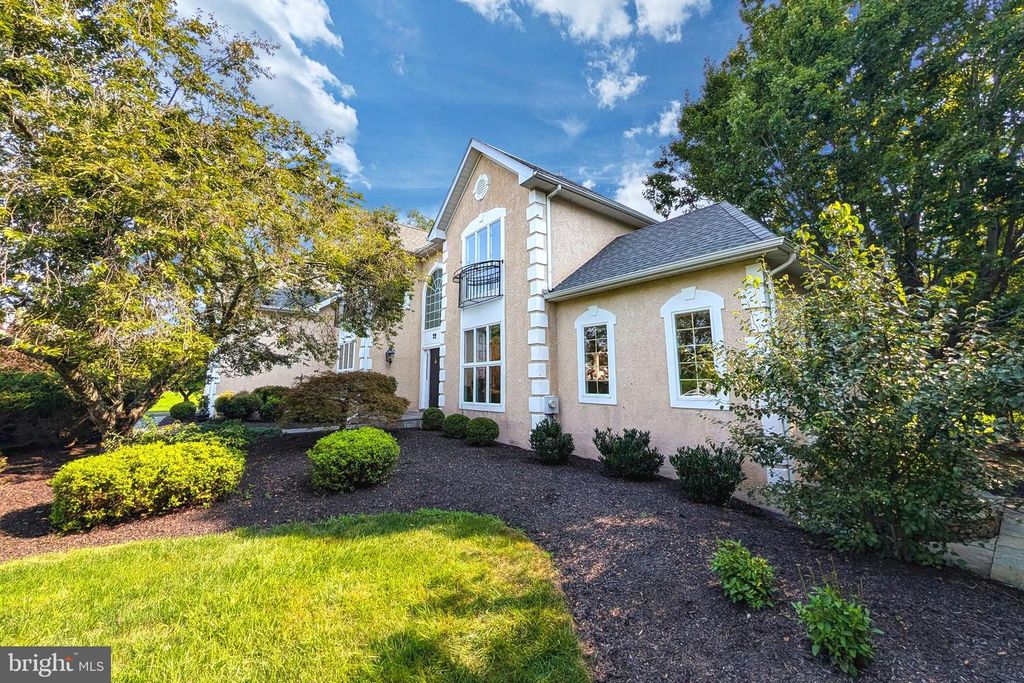 22 PHEASANT RUN RD, NEW HOPE, PA 18938 — photo 2