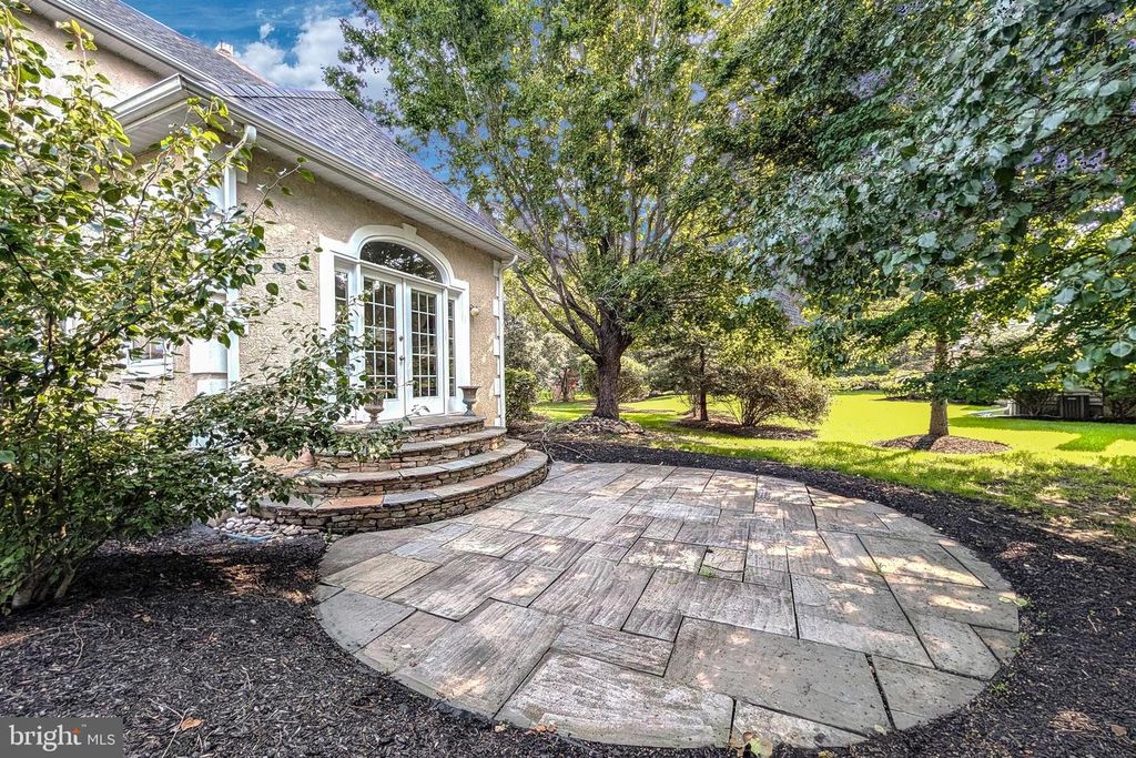 22 PHEASANT RUN RD, NEW HOPE, PA 18938 — photo 4