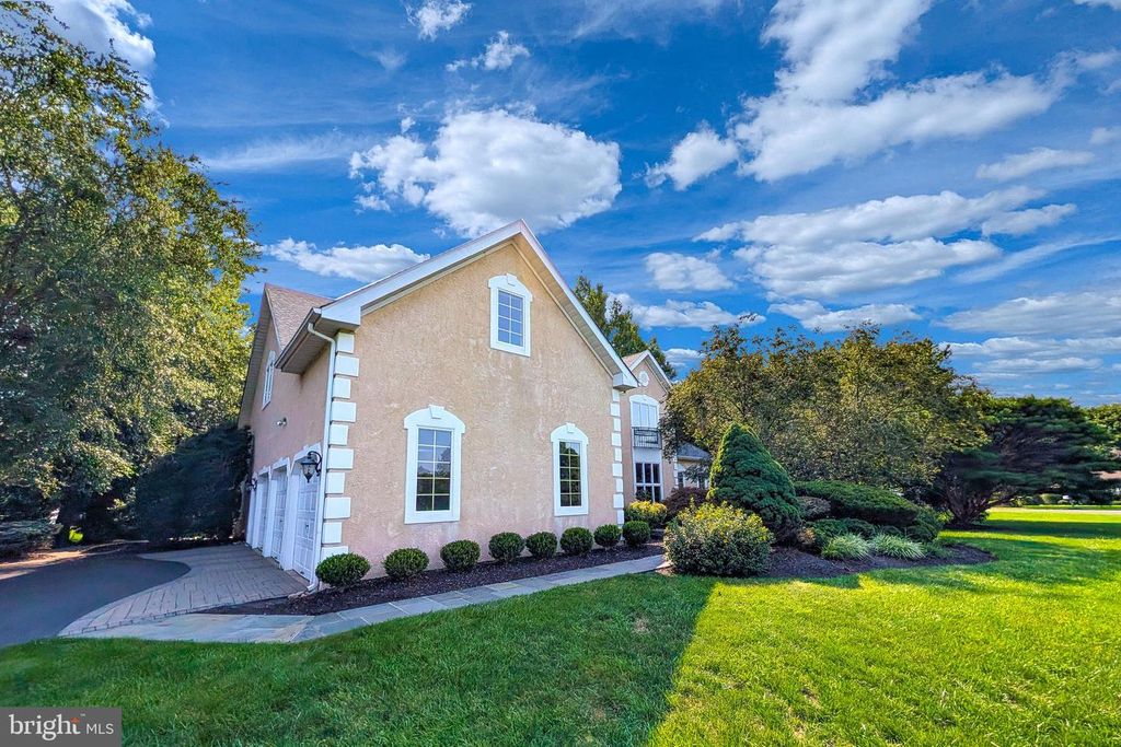 22 PHEASANT RUN RD, NEW HOPE, PA 18938 — photo 5