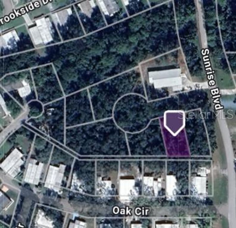 SUPREME COURT, Mount Dora, FL 32757