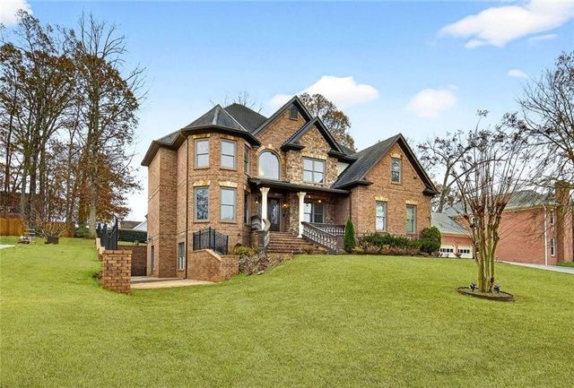 820 Cramac Drive, Lawrenceville, GA 30046