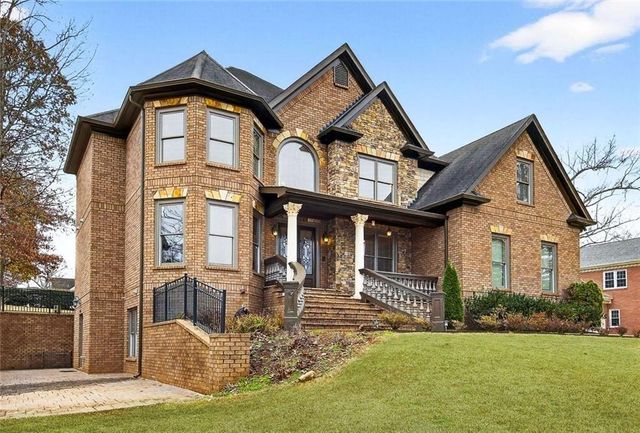 820 Cramac Drive, Lawrenceville, GA 30046