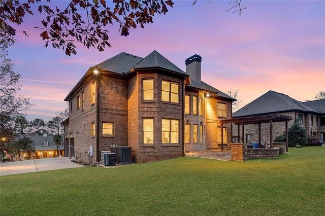 820 Cramac Drive, Lawrenceville, GA 30046