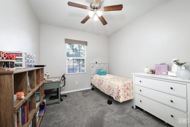 5604 Segovia Way, Bakersfield, CA 93306