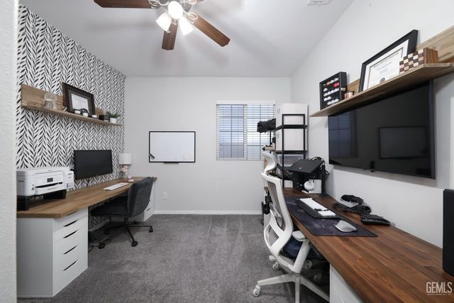 5604 Segovia Way, Bakersfield, CA 93306