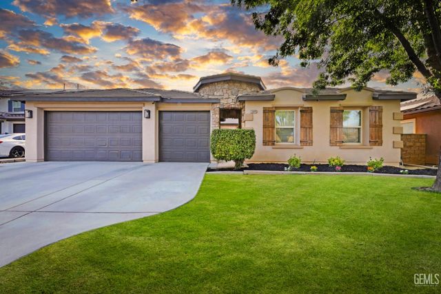 5604 Segovia Way, Bakersfield, CA 93306