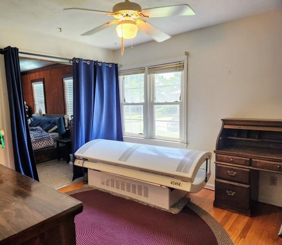 520 S Russell Street, Odessa, MO 64076