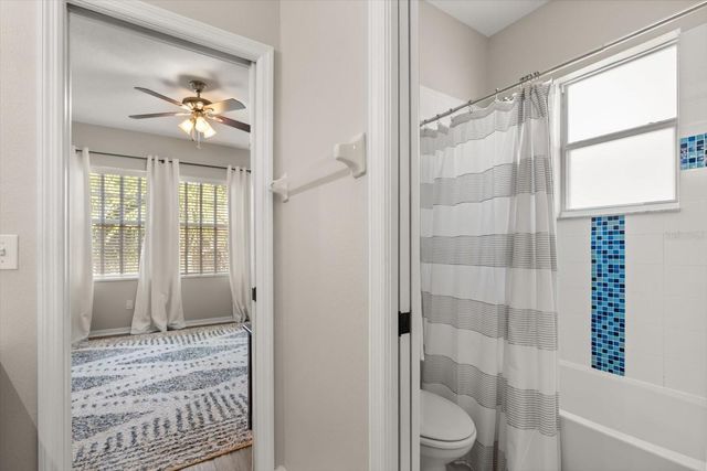 1889 LAKELET LOOP, Oviedo, FL 32765