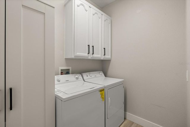 1889 LAKELET LOOP, Oviedo, FL 32765