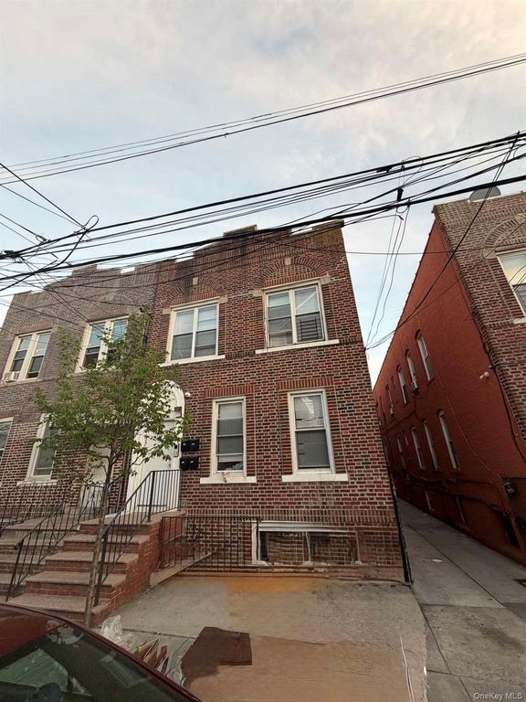 18 Brighton 4th Terrace, Brooklyn, NY 11235