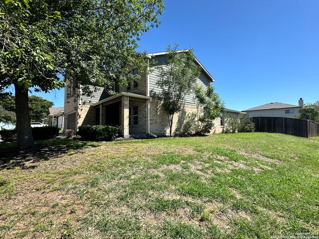 225 Bridge Crossing, Cibolo, TX 78108