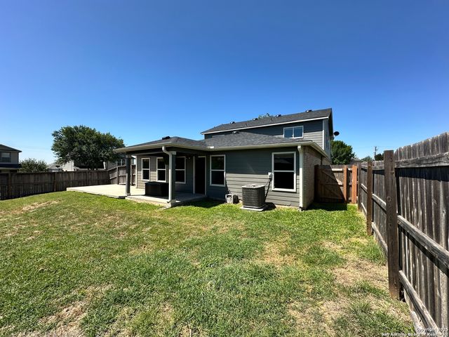 225 Bridge Crossing, Cibolo, TX 78108