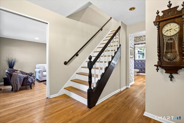 11 Bender Road, Hamden, CT 06518
