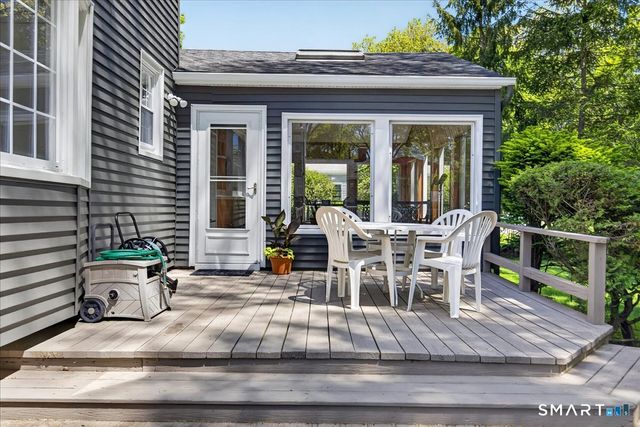 11 Bender Road, Hamden, CT 06518