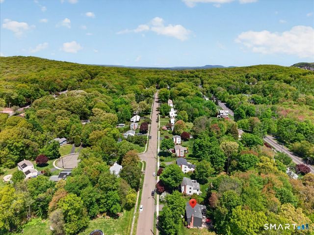 11 Bender Road, Hamden, CT 06518