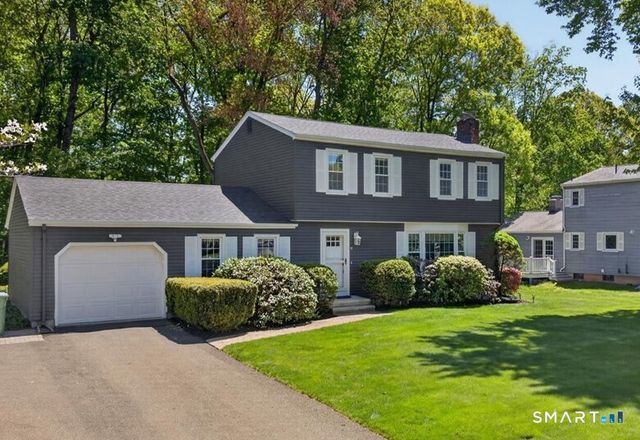 11 Bender Road, Hamden, CT 06518