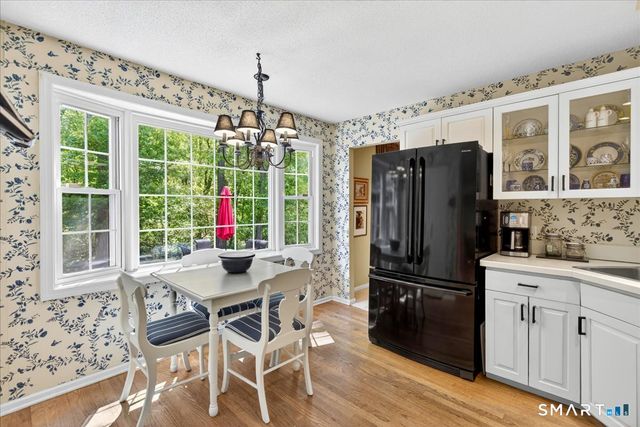 11 Bender Road, Hamden, CT 06518