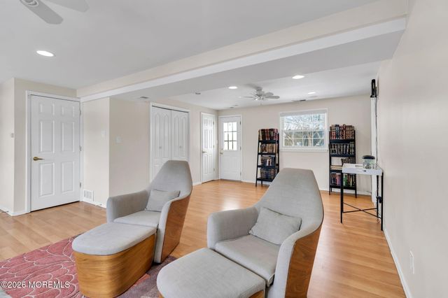 9 Chatham Drive, Howell, NJ 07731