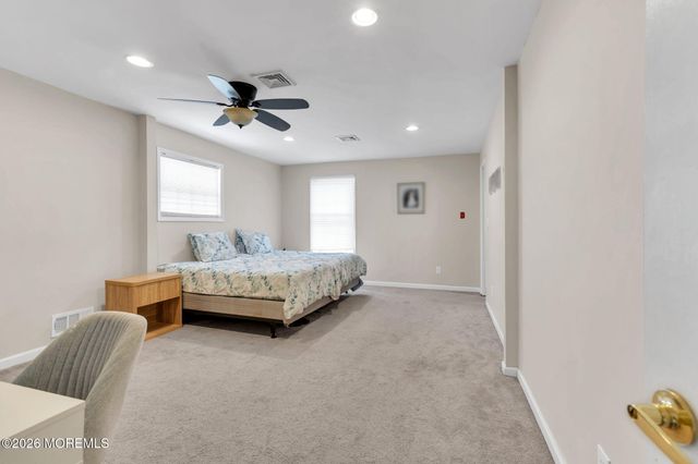 9 Chatham Drive, Howell, NJ 07731