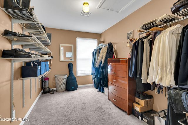 9 Chatham Drive, Howell, NJ 07731