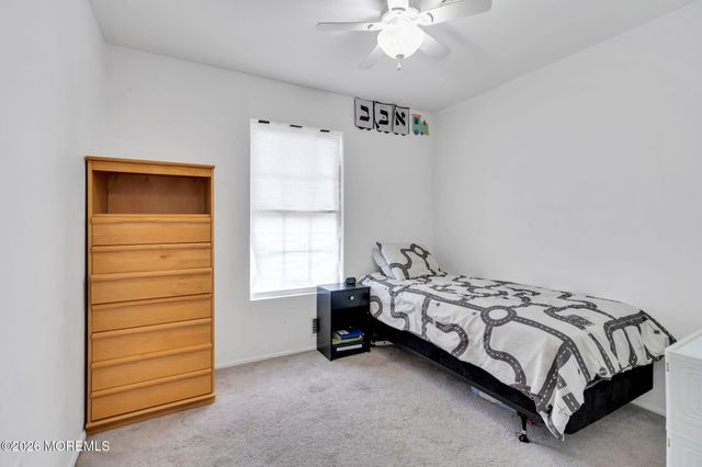 9 Chatham Drive, Howell, NJ 07731