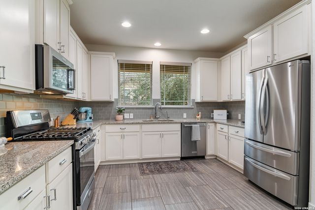 206 Ridgecrest Dr. Unit 4, San Antonio, TX 78209