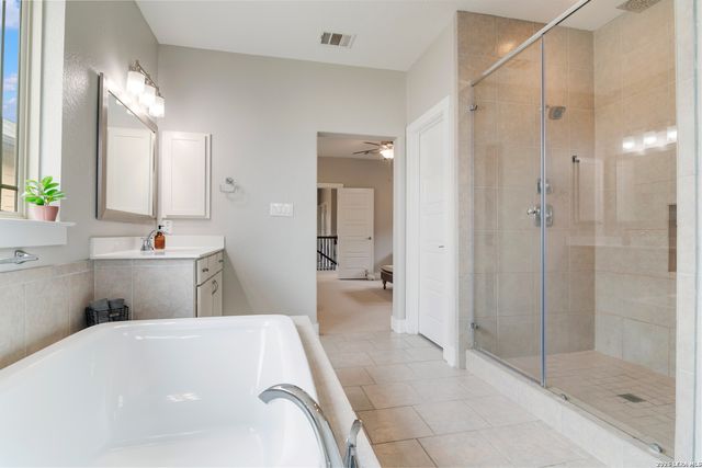 206 Ridgecrest Dr. Unit 4, San Antonio, TX 78209