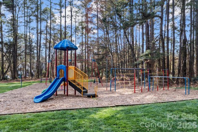 434 Catalina Drive, Mooresville, NC 28117