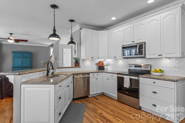 434 Catalina Drive, Mooresville, NC 28117