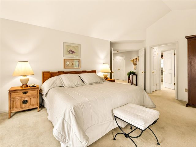 8 Saint Andrews, Pittsford, NY 14534