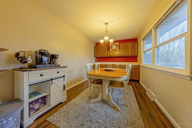 1808 N Concord Drive, Janesville, WI 52545