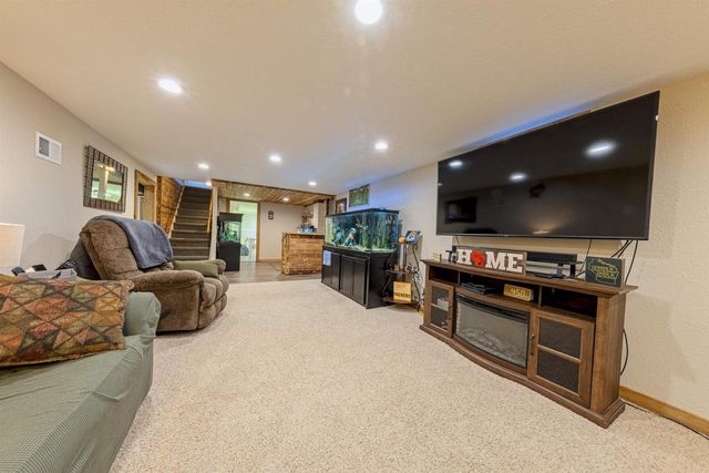 1808 N Concord Drive, Janesville, WI 52545