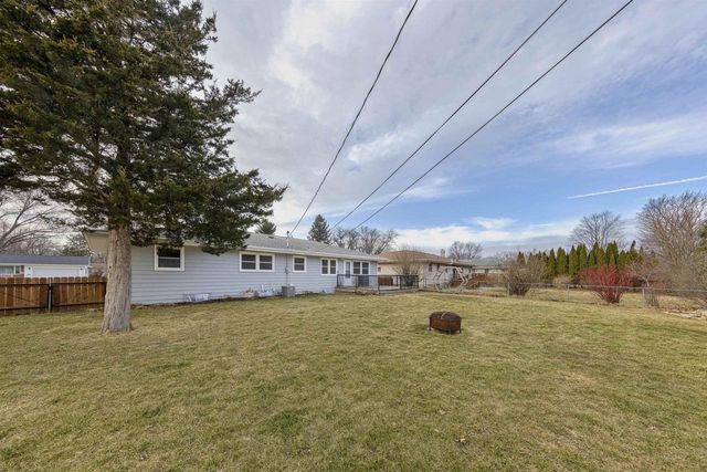 1808 N Concord Drive, Janesville, WI 52545