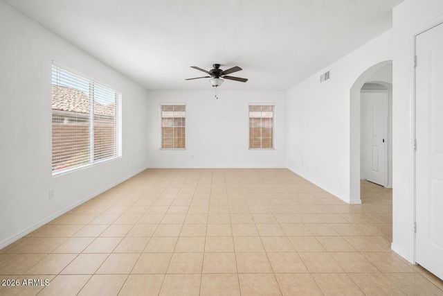1053 W MYRNA Lane, Tempe, AZ 85284