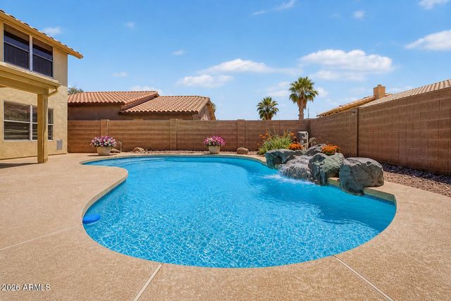 1053 W MYRNA Lane, Tempe, AZ 85284