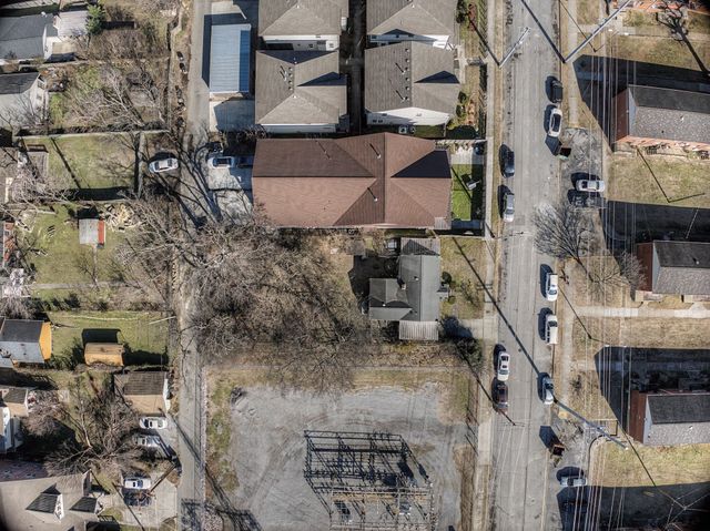 1221 14th Ave, S, Nashville, TN 37212