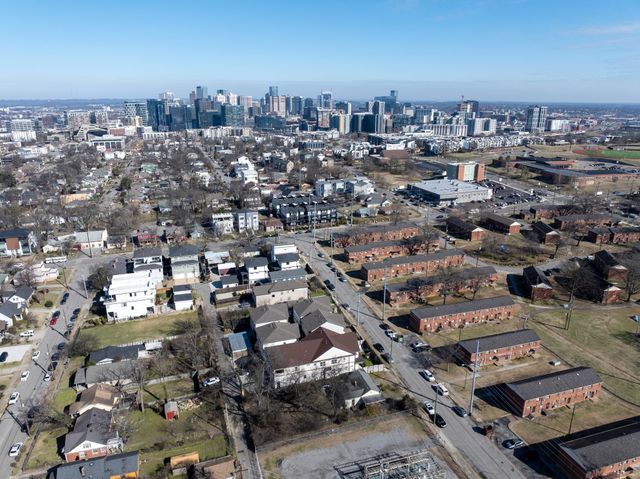 1221 14th Ave, S, Nashville, TN 37212