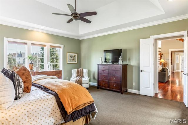 1007 Devonworth Manor Way, Town And Country, MO 63017