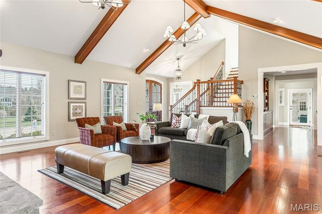 1007 Devonworth Manor Way, Town And Country, MO 63017