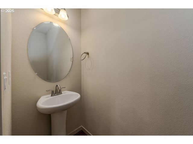 11507 Sw TOULOUSE St, Wilsonville, OR 97070